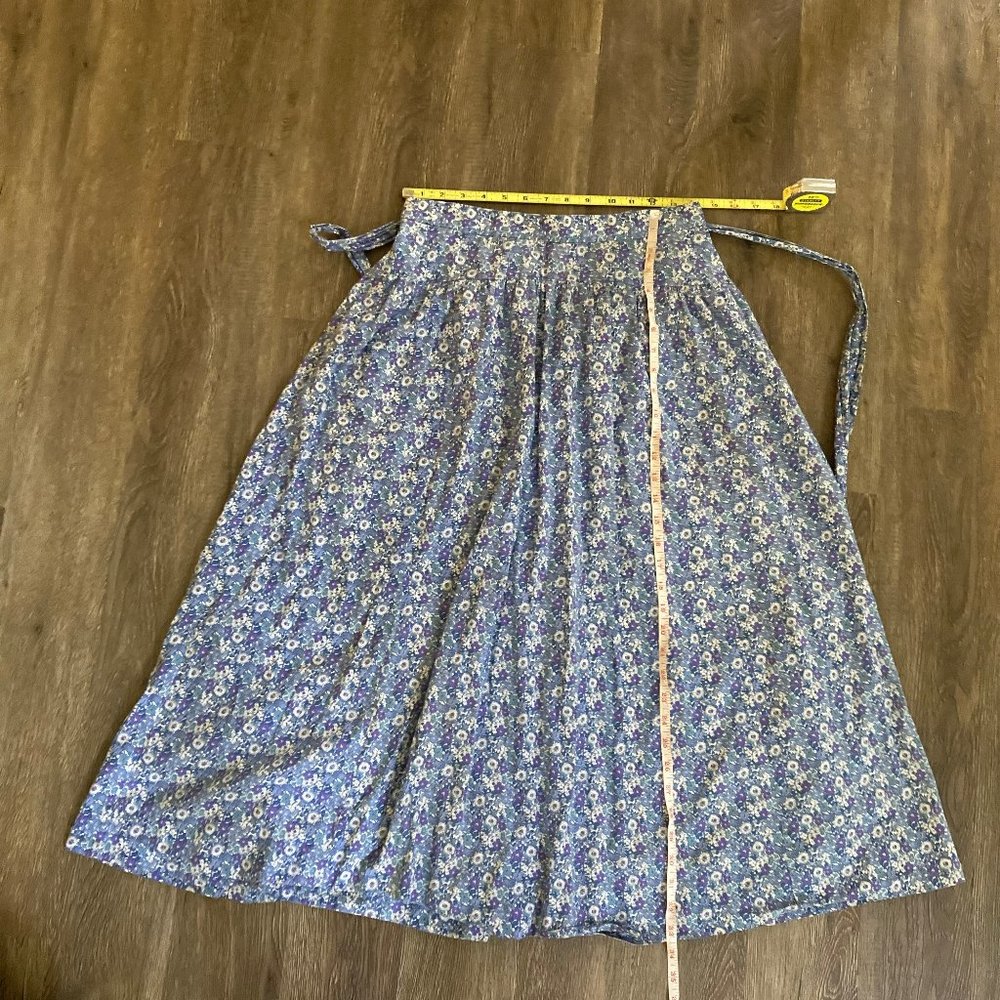 J. Crew Midi Skirt in Liberty Delilah Floral - Picture 7 of 9
